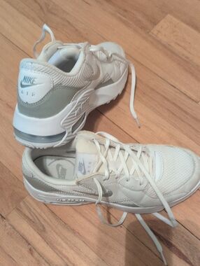 Nike Cream and Light Gray Low-Top Air Sneakers